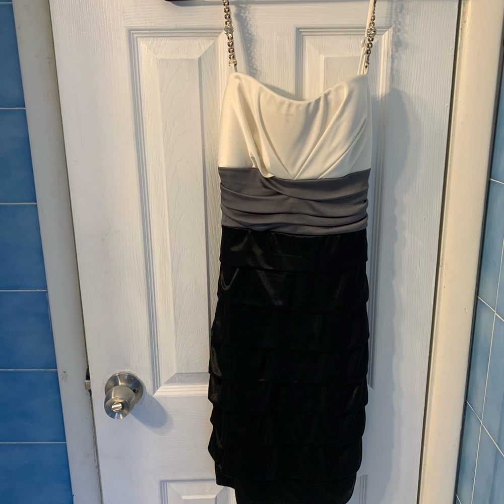 Woman’s dress size Medium by Speechless